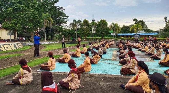 Tingkatkan Kemampuan Anggota Saka Bhayangkara, Sat Binmas Polres Melawi Gelar Latihan