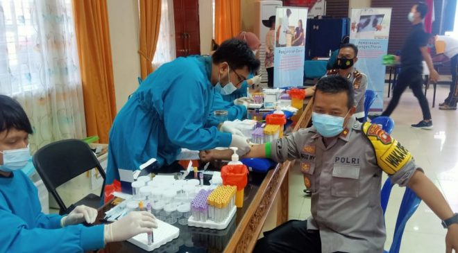 Terapkan Prokes, Kapolres Melawi dan Jajaran Jalani Pemeriksa Kesehatan Berkala