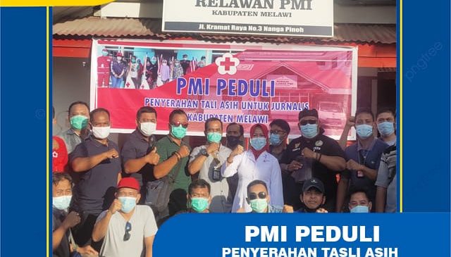 PMI Melawi Serahkan Bantuan Tali Asih Kepada Jurnalis
