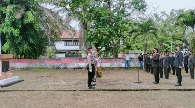 Pimpin Ziarah Makam Pahlawan, Kapolres Melawi AKBP Sigit Sampaikan Pesan Ini