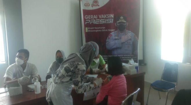 Gerai Vaksinasi Presisi Polsek Kota Baru Tetap Berlanjut