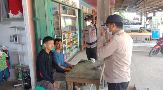 Tidak Pandang Lelah Polres Melawi dan Polsek Jajaran Terus Lakukan Edukasi Prokes