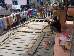 Selama 35 Tahun Tak Tersentuh Pembangunan, Jembatan Di Dusun Rondah Permai, RT 14 Desa Sidomulyo Rusak Parah