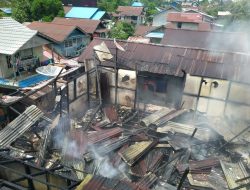 3 Rumah Di Dusun Laja Permai, Desa Paal Hangus Dilahap Si Jago Merah
