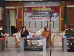 Deklarasi Damai Bersama Tokoh Lintas Agama, Tokoh Adat dan Tokoh Masyarakat Kabupaten Sintang