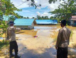 Curah Hujan Tinggi Akibatkan Banjir dan Tanah Longsor di Kabupaten Melawi
