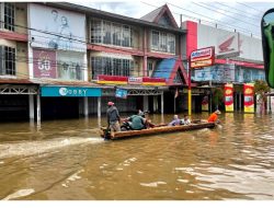 Presiden Jokowi Buka-Bukaan Penyebab Banjir Yang Terjadi di Sintang Kalbar