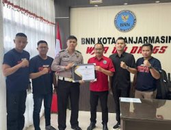 Personel Polresta Banjarmasin Sosialisasi Bahaya Narkoba melalui Film “Perangkap Nikmat”