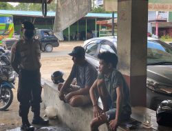 Gelar Patroli Kamtibmas Humanis, Sat Samapta Polres Melawi Dialog Langsung Bersama Masyarakat