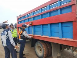 Cegah ODOL, Satlantas Polres Melawi Bersama Dishub Gelar Sosialisasi dan Rajia