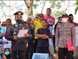 Kabag Sumda Polres Sintang Pimpin Upacara Pemakaman Almarhum Bripka Supriyanto