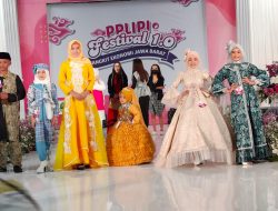 Semarak Lomba Tari Jaipong dan Lomba Peragaan Busana di Area P2LIPI