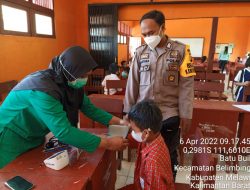 229 Pelajar SDN 1 Pemuar Terima Vaksinasi,  Bhabinkamtibmas Polsek Pantau Langsung Kegiatan