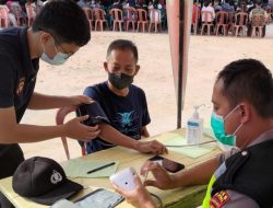 Percepatan Vaksinasi, Polres dan RSUD Melawi Gelar Vaksinasi Di Gereja