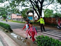 Pastikan Kamseltibcarlantas, Satlantas Polres Melawi Gelar Ploting Point Pagi dan Penling