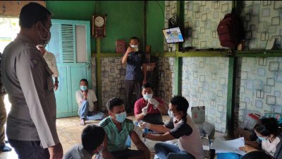 Sebanyak 99 Warga Desa Sepan Tonak Terima Vaksinasi