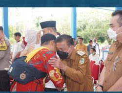 Bupati Dadi Lepas Keberangkatan CHJ Kabupaten Melawi