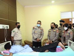Polri Lakukan Anjangsana Ke Mantan Kapolri, Anggota Sakit dan Gugur Saat Tugas