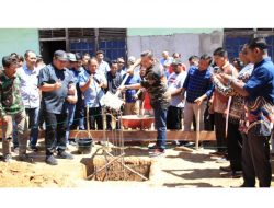 Bupati Melawi Letakan Batu Pertama Pembangunan Gedung GKII Desa Togan Baru