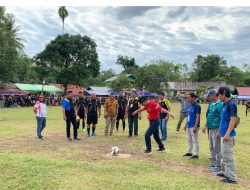 Wakil Bupati Melawi Secara Resmi Buka Turnamen Sepakbola Taruna Bhakti Cup 1 Desa Nanga Tikan