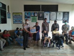Satpam Bersama Satbinmas Polres Melawi Gelar Anjangsana dan Baksos ke Yayasan Bhakti Luhur