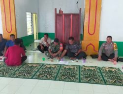 Polsek Sayan Gelar Jumat Curhat Bersama Pengurus Masjid Darussalam