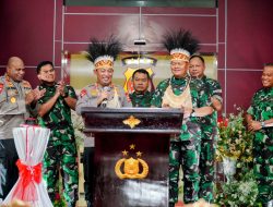 Ratas Bersama Presiden, Kapolri Tegaskan TNI-Polri Kawal Seluruh Kebijakan di Papua