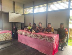 Jumat Curhat Polsek Kota Baru, Sejumlah Pihak Sepakat Timbun Ruas Jalan Provinsi Yang Rusak Secara Swadaya