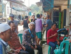 Polsek Sayan Kembali Gelar Jumat Curhat Bersama Warga Desa Nanga Sayan