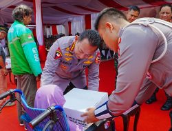 Gelar Baksos Hari Bhayangkara ke-77, Kapolri Ingin Polri Selalu Bersama Masyarakat