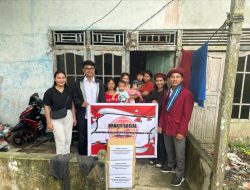 PMKRI Landak Bagikan Sembako Kepada Warga Kurang Mampu