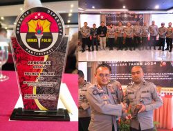 Polda Kalbar Berikan Penghargaan Kepada Polres Melawi Di Giat Rakernis Kehumasan Tahun 2024