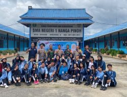 TNI – Polri Ajarkan Permildas Di SMANSA Nanga Pinoh
