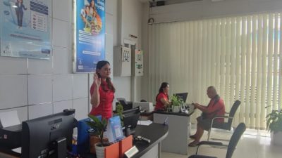Tingkatkan Kualitas Pelayanan Kepada Nasabah, BRI Branch Office Melawi Rutin Gelar Role Play