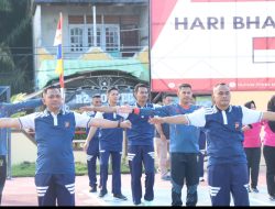 Sambut HUT Bhayangkara ke-79, Polres Melawi Gelar Olahraga Bersama TNI