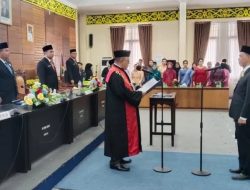 Jabat Unsur Pimpinan DPRD, Marwan Siap Majukan Melawi