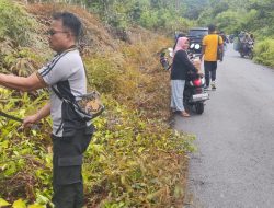 Peduli Lingkungan,Polsek Pengkadan Ikut Kerja Bakti