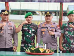 HUT TNI Ke-80, Kapolres Melawi Kunjungi Kompi Senapan A 642 Kps dan Sub Denpom XII 1-3